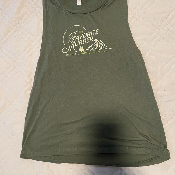 Green Graphic Tank Top - Picture 5 of 7